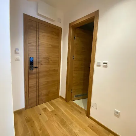 Zlatni Javor 504 & 514 *